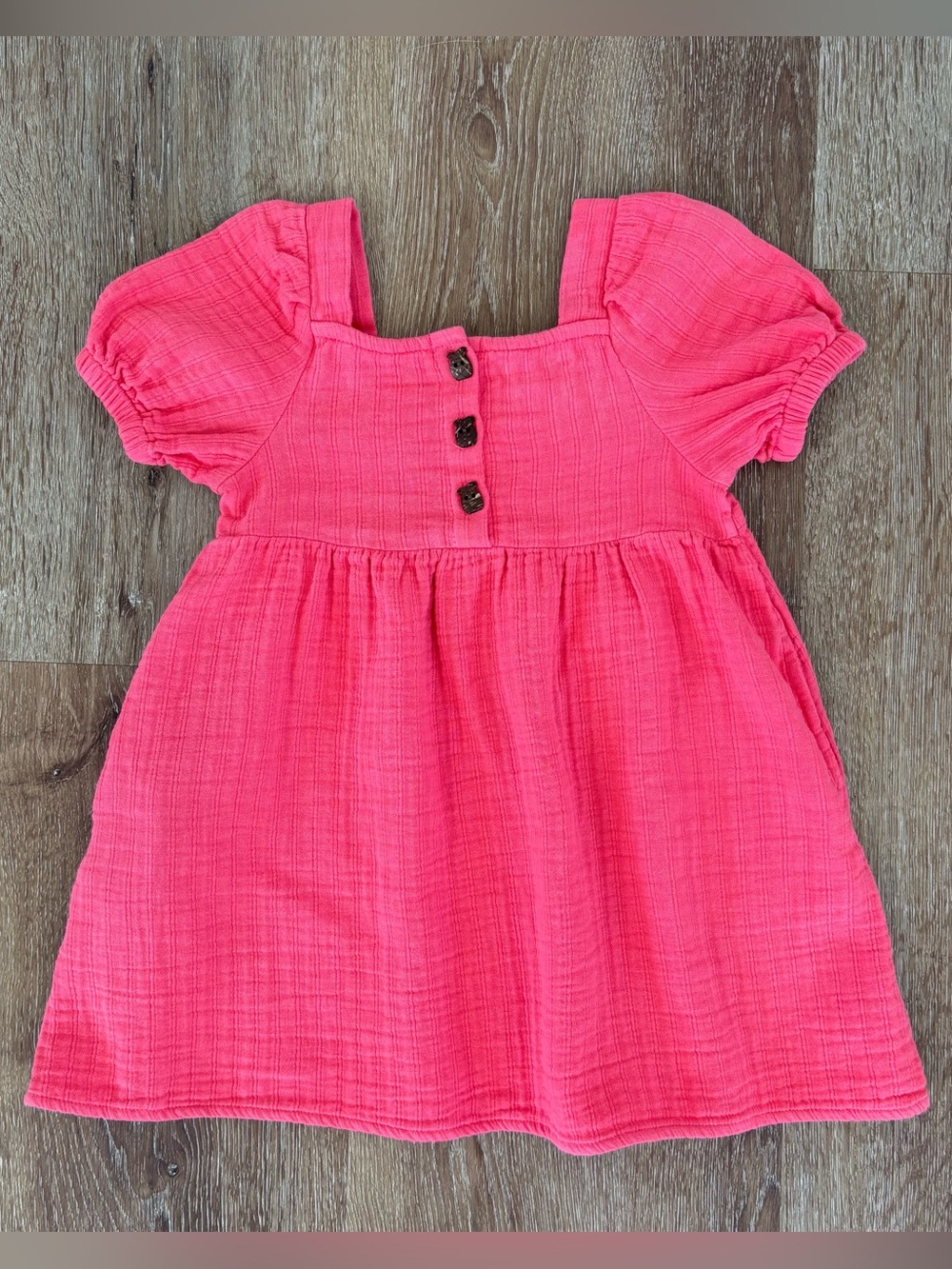 Cat & Jack Cotton Gauze Puff Sleeve Dress wz Pineapple Button in Cherry|Tropical